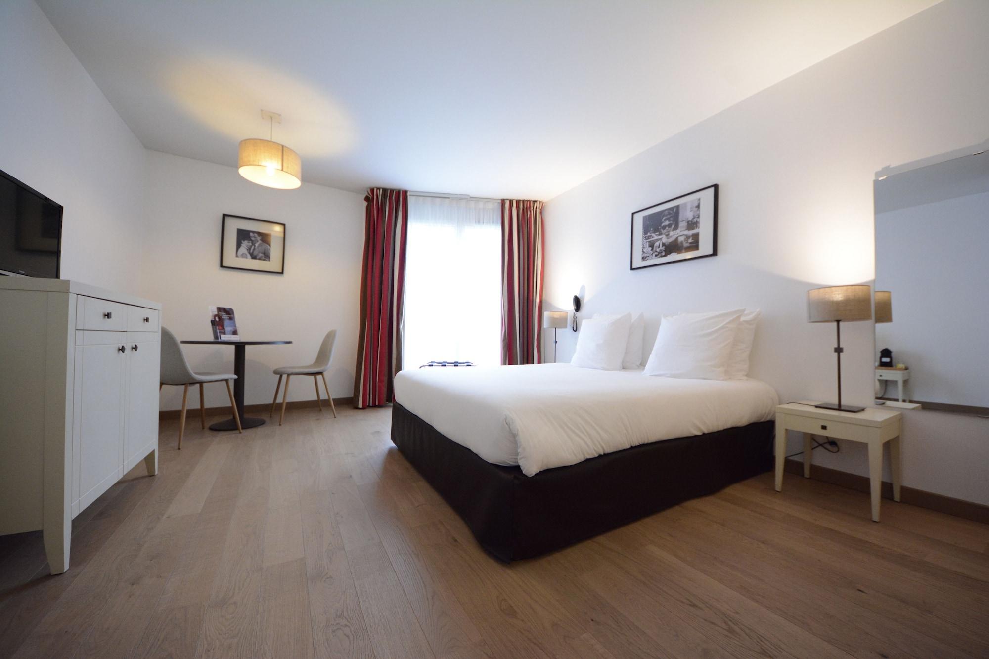 Hotel Cerise